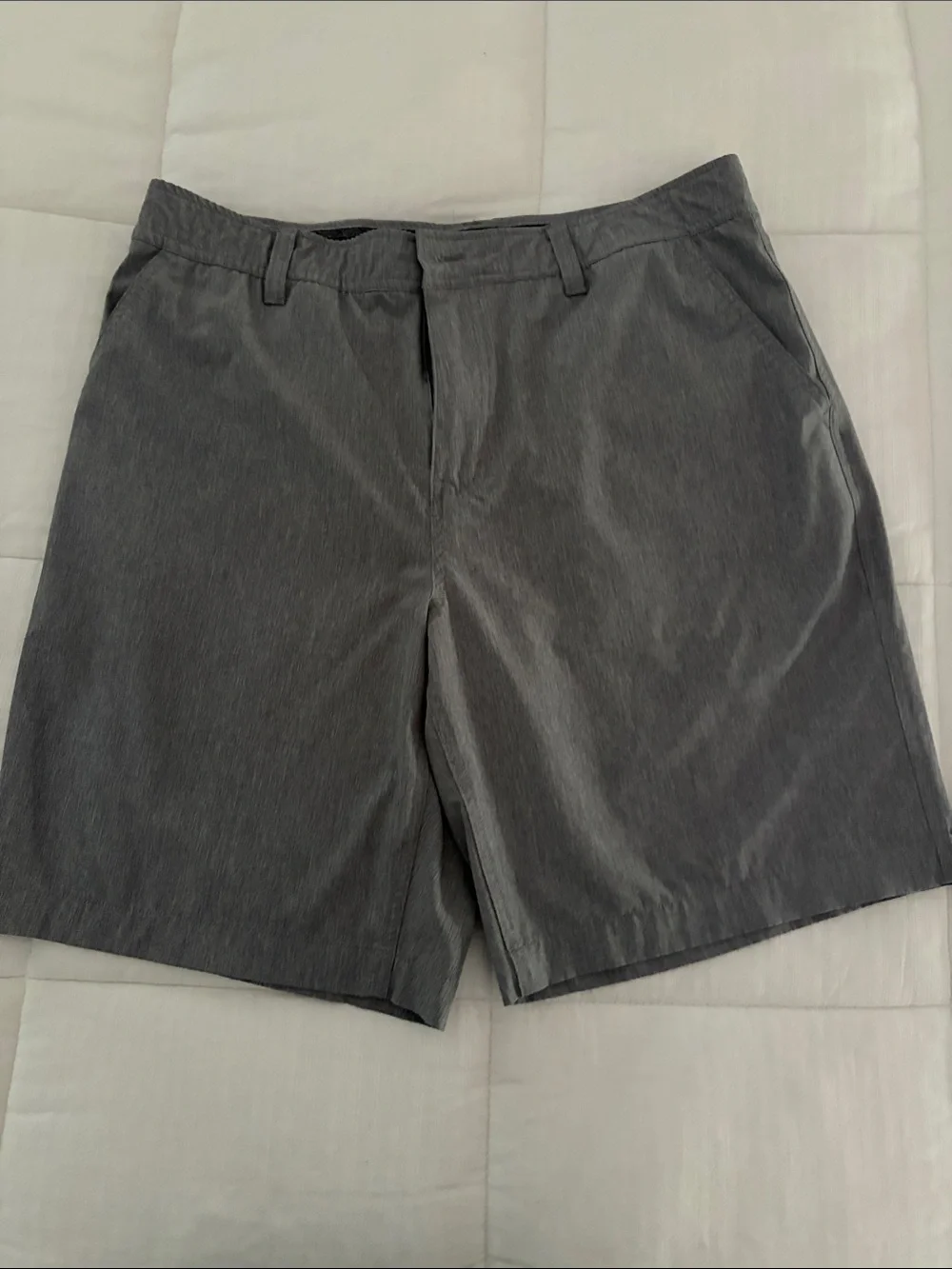 32 Degrees Men's Charcoal Flat-Front Shorts